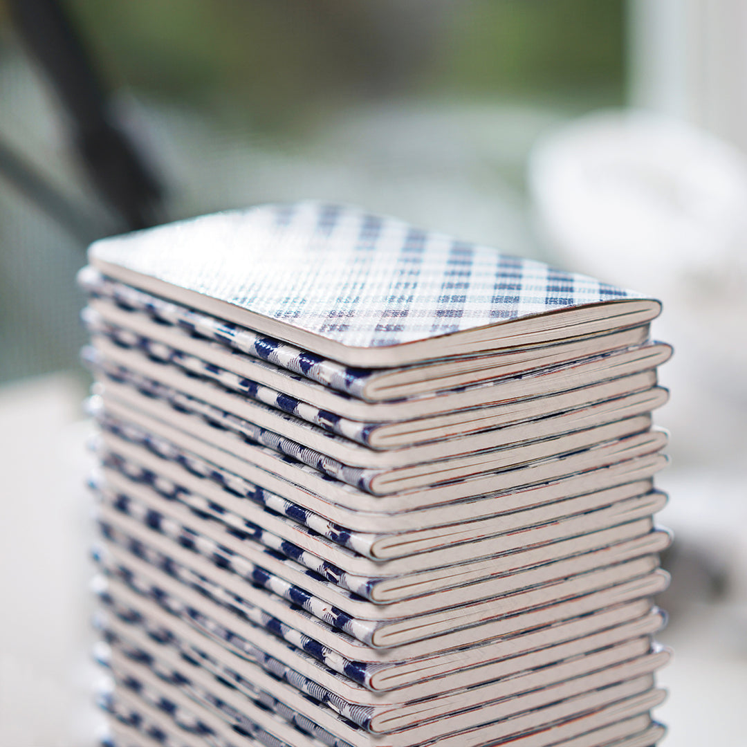 pile of dapper notes